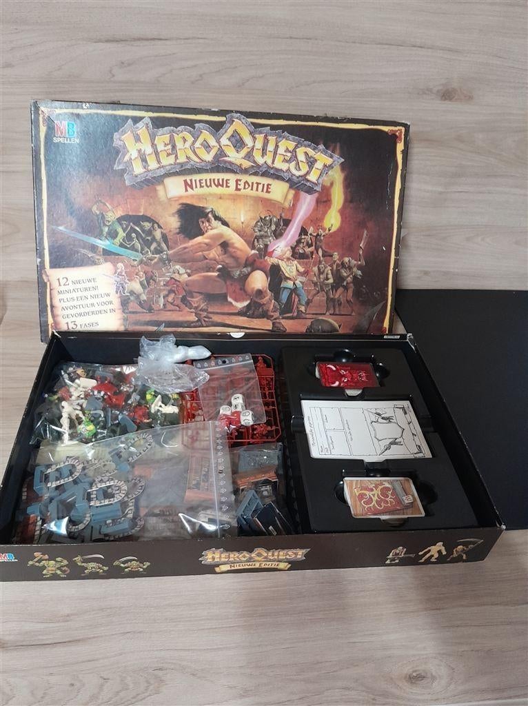Heroquest nieuwe editie - mist 1 skelet - s3077