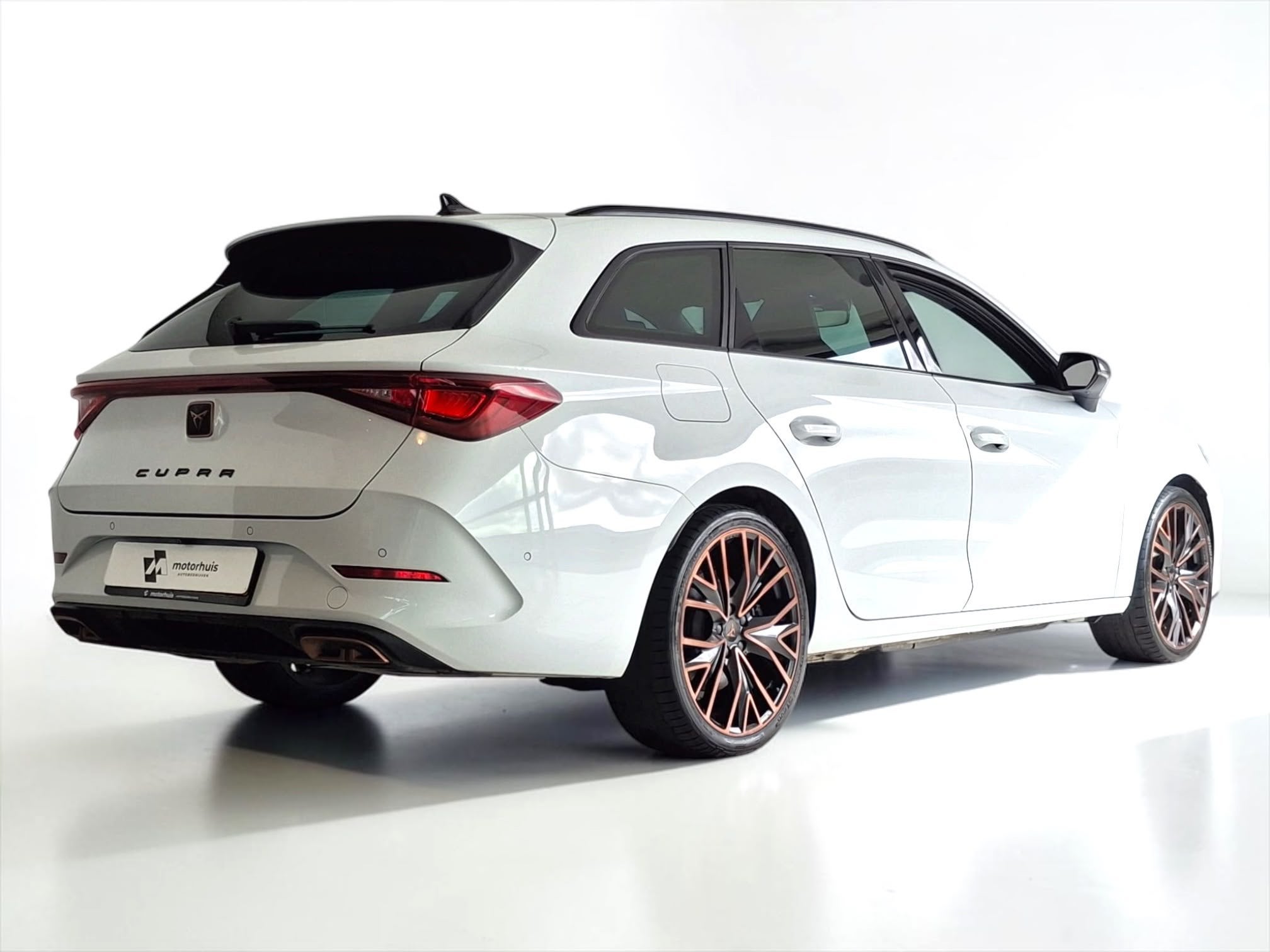 1.4 PHEV Copper Edition 245pk Automaat, Auto's, Automaat, 77 km/l, Gebruikt, Euro 6