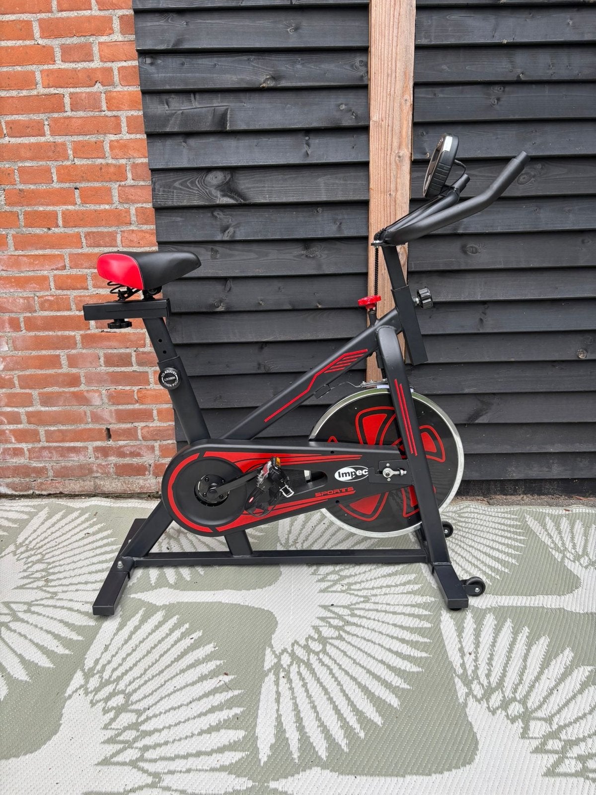 Impec Spinningfiets - Verstelbaar, Sport en Fitness, Fitnessapparatuur, Gebruikt, Spinningfiets, Benen, Metaal, Ophalen