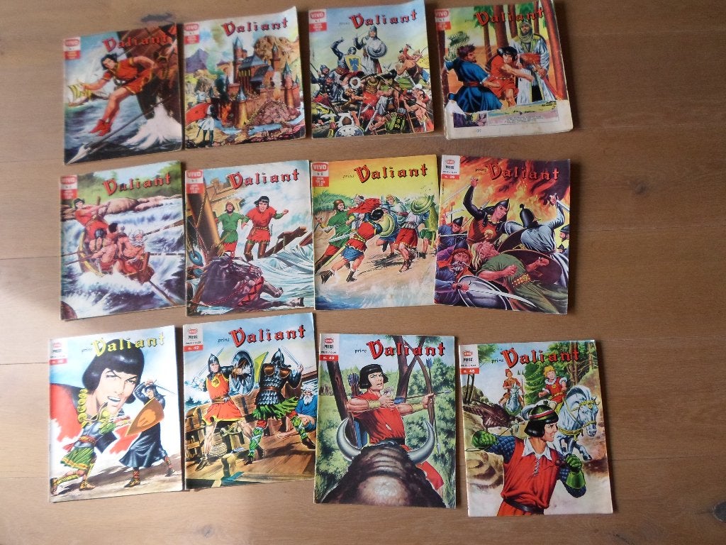 12 prins valiant stripboeken, Meerdere stripboeken, Ophalen of Verzenden, Gelezen