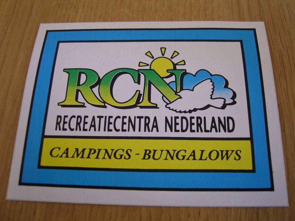 sticker RCN recreatiecentra nederland campings bungalows *, Ophalen, Zo goed als nieuw