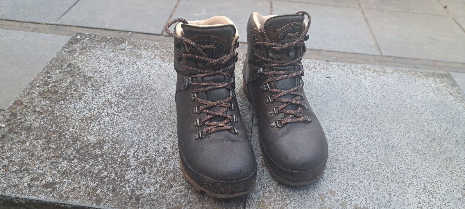 Meindl Bernina comfort fit 42,5, Sport en Fitness, Bergsport en Wandelen, Ophalen of Verzenden, Gebruikt, Schoenen