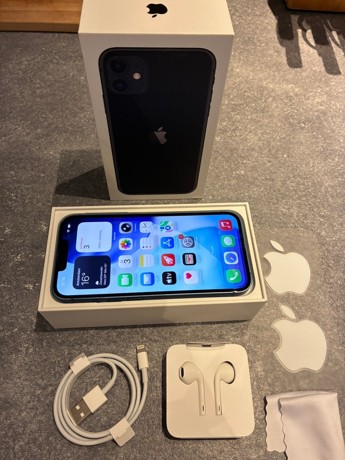 IPhone 13 blauw