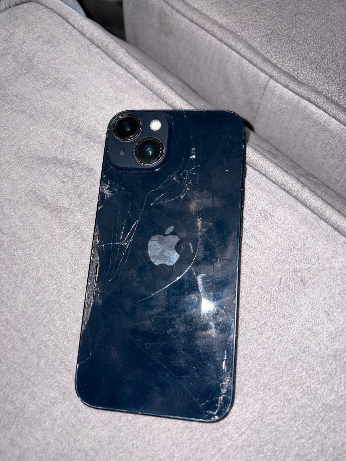 iPhone 14 - Nieuwstaat met schade, 100% batterij, Telecommunicatie, Mobiele telefoons | Apple iPhone, Gebruikt, Ophalen of Verzenden