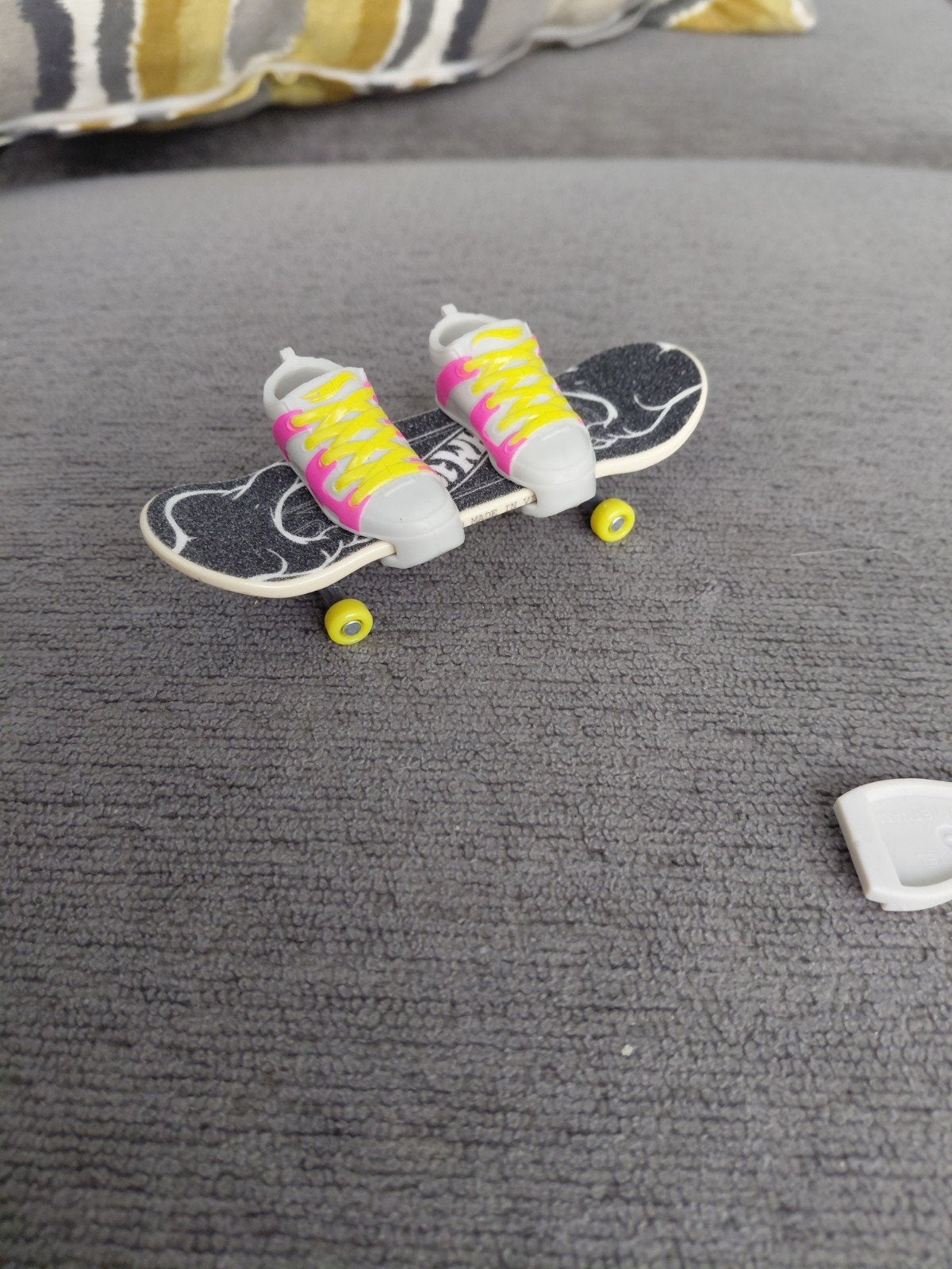 Hot wheels skate purrformer vingerboard en skateschoenen, Ophalen, Zo goed als nieuw, Jongen of Meisje