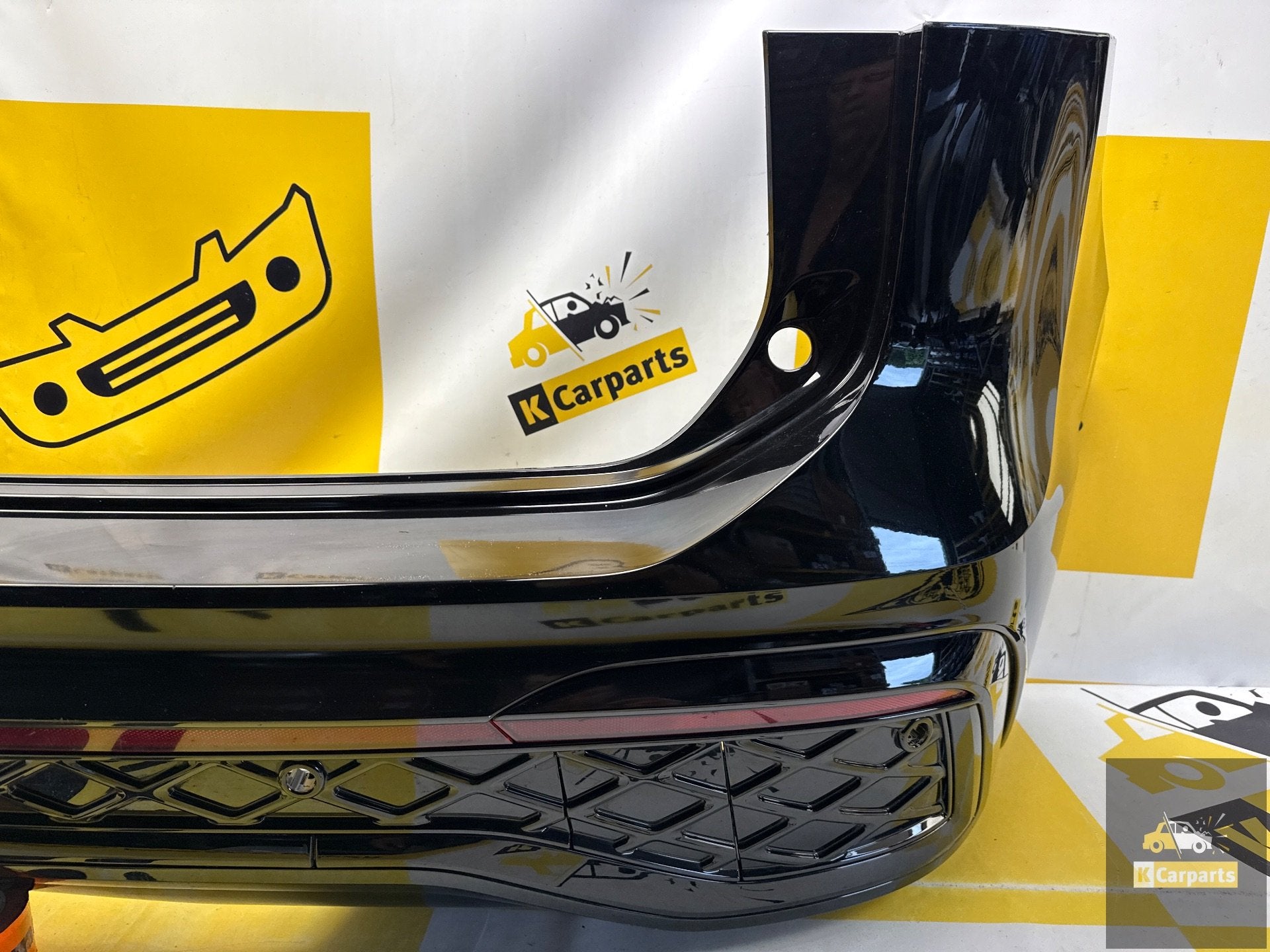 VW Tiguan 571 Achterbumper R-Line 6PDC 571807421A, Auto-onderdelen, Gebruikt, Volkswagen, Volkswagen AG, Achter