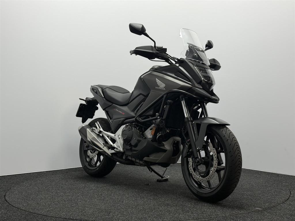 Honda NC 750 X, Motoren, 745 cc, Bedrijf, Meer dan 35 kW, Toermotor