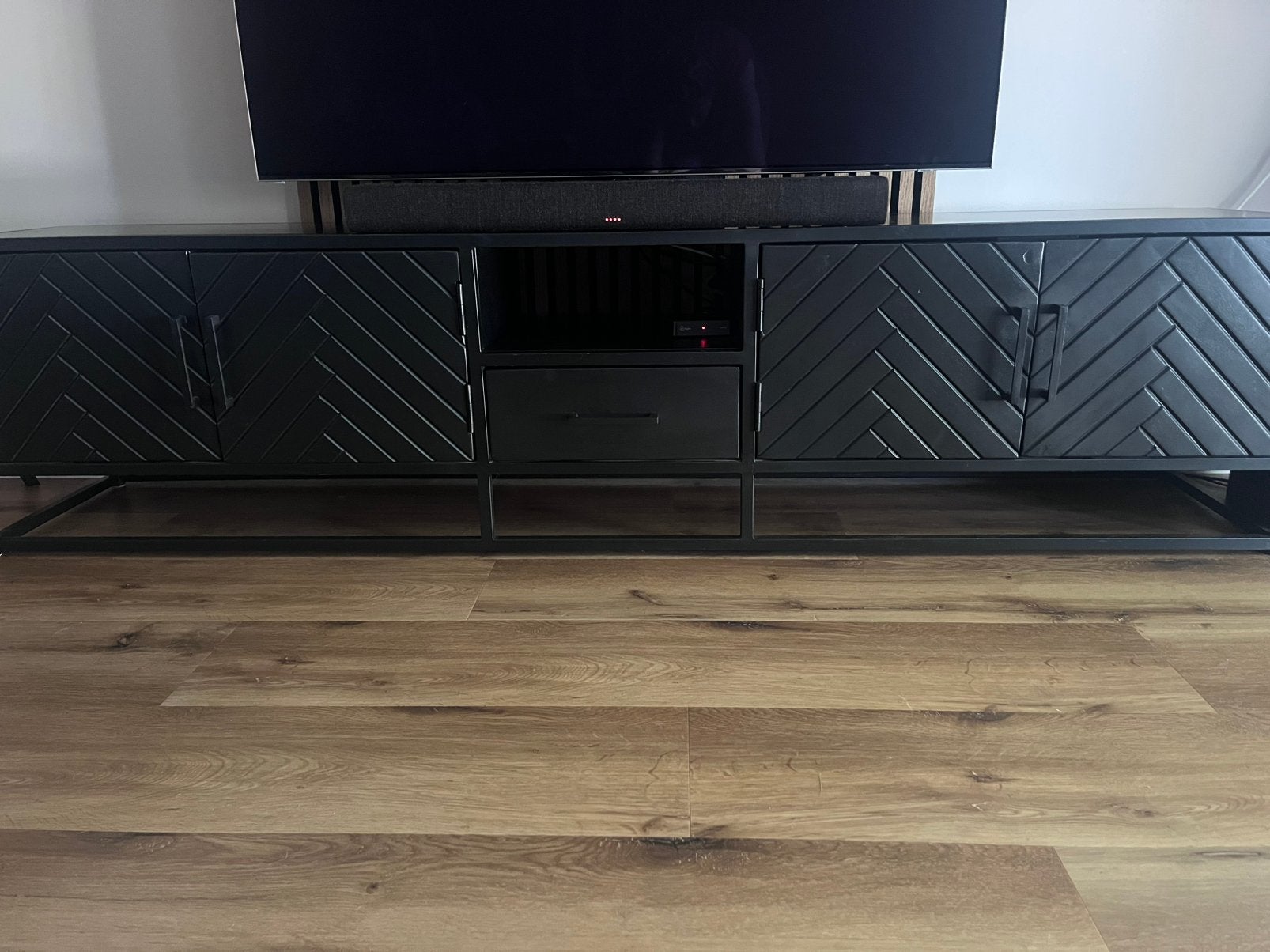 Tv meubel 210 breed 41 diep en 55 hoog, Huis en Inrichting, Kasten | Televisiemeubels, Ophalen, Zo goed als nieuw, Minder dan 100 cm