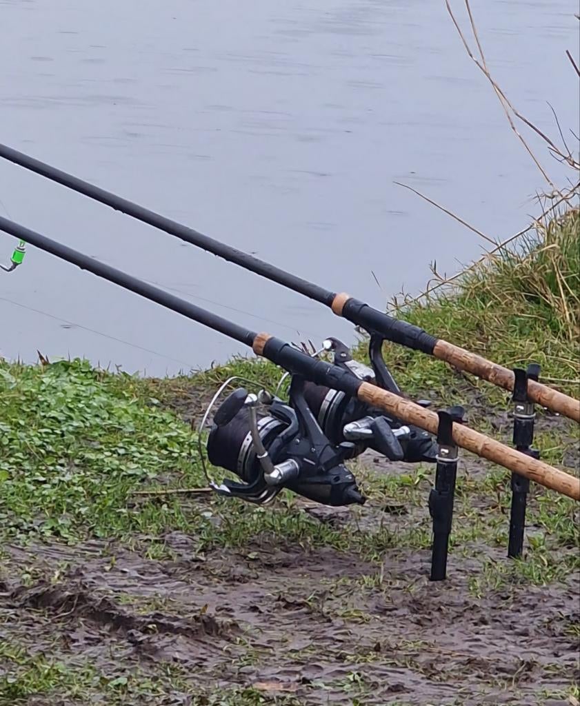 3 stuks Shimano xta longcast, Ophalen, Gebruikt, Molen