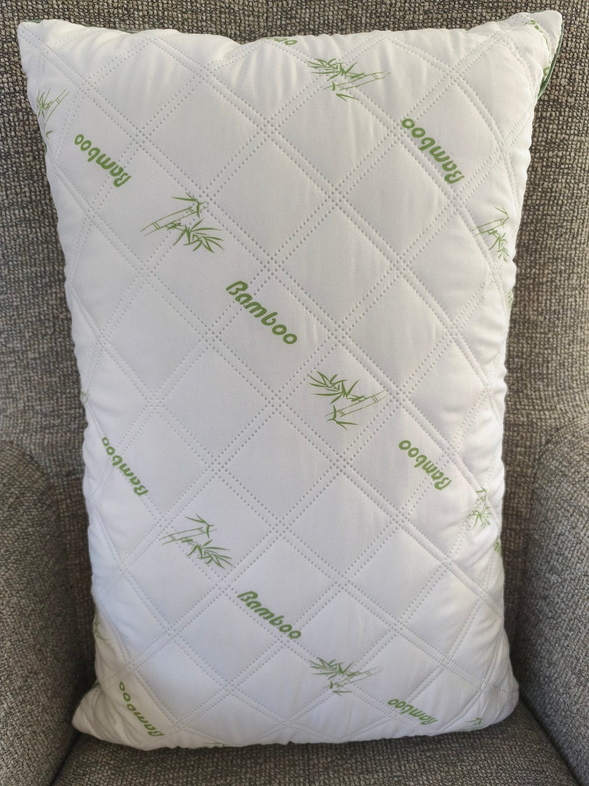 Te koop, mooi nieuw Bamboo kussen., Ophalen, Eenpersoons, Bamboe, Wit