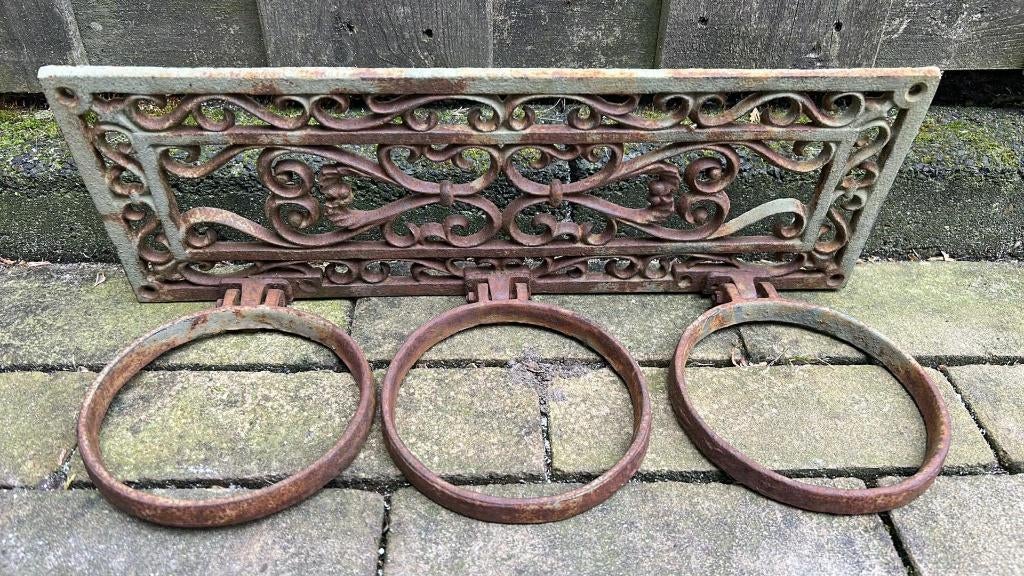 Roestige plantenhangers, Tuin en Terras, Tuinwanddecoratie, Ophalen, Gebruikt