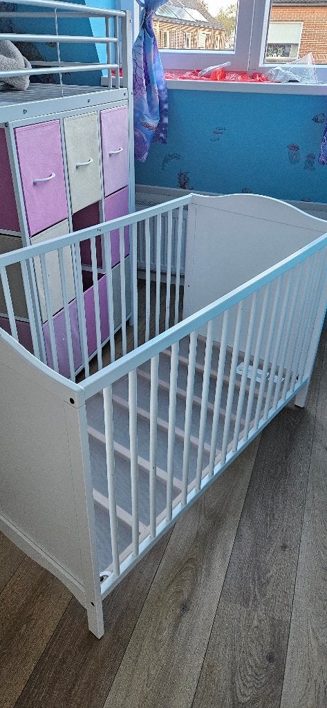 Babybed incl airosleepmatras, Kinderen en Baby's, Ophalen, Gebruikt, Ledikant
