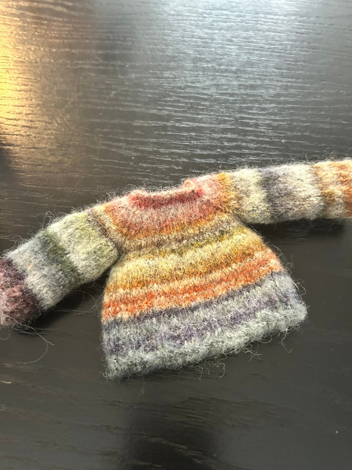 Bjd doll truitje 8 bij 8 cm, Ophalen of Verzenden, Zo goed als nieuw, Pop