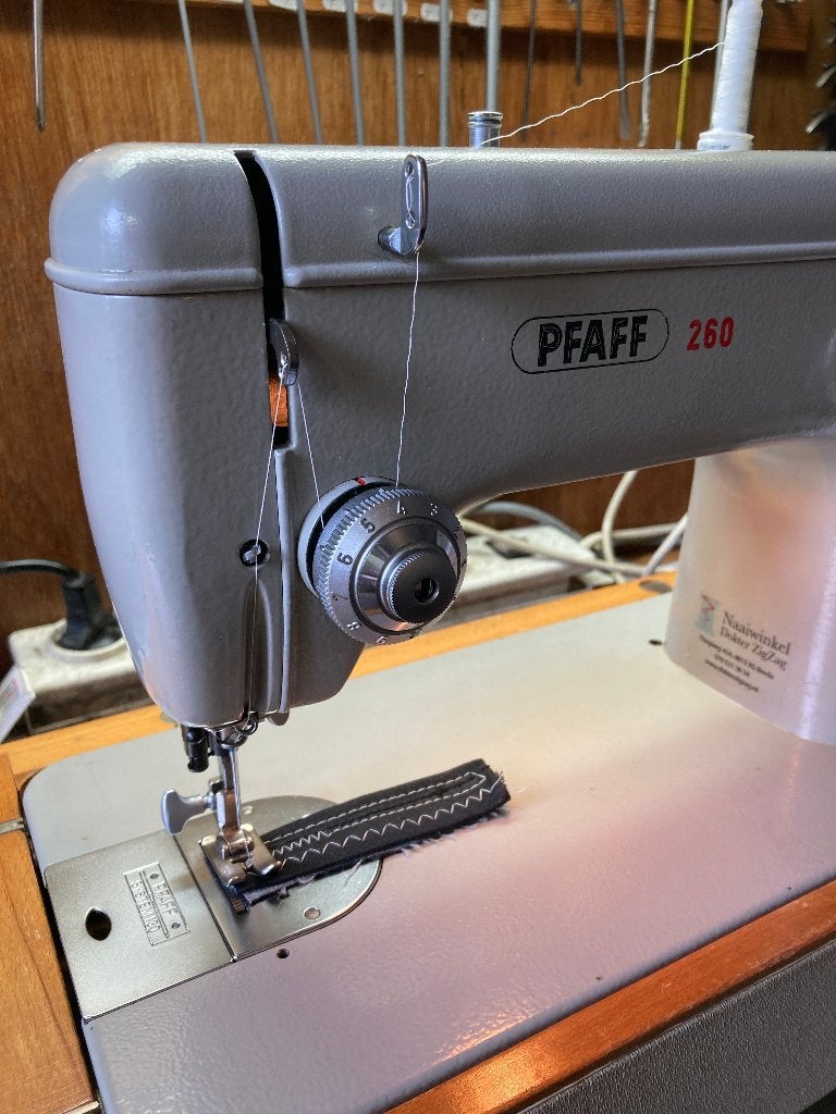 Pfaff 260 semi industrie - voor zware materialen/leer, Ophalen, Duitsland, Pfaff, Industrieel