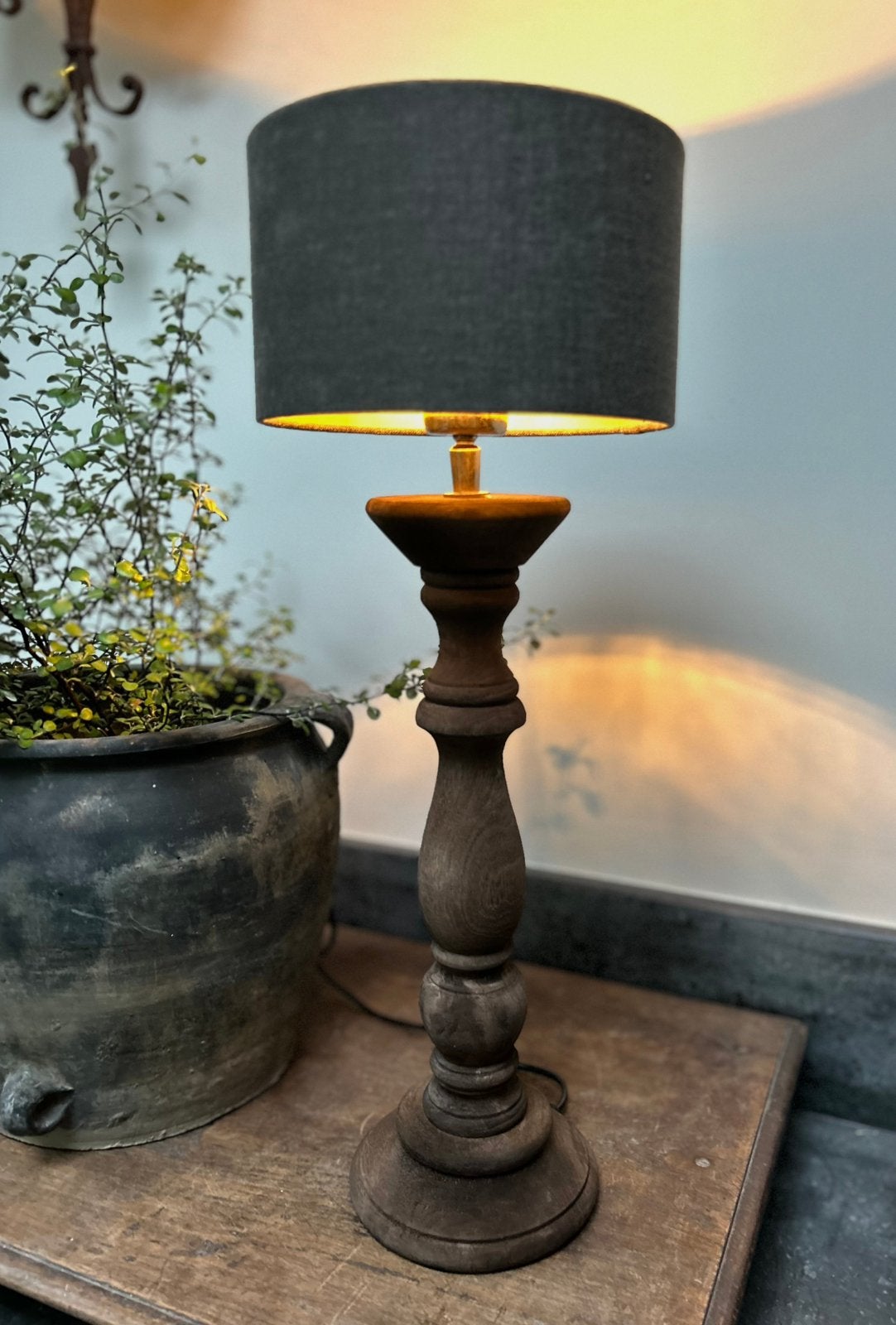 Sobere landelijke baluster lamp zonder de kap, Ophalen of Verzenden