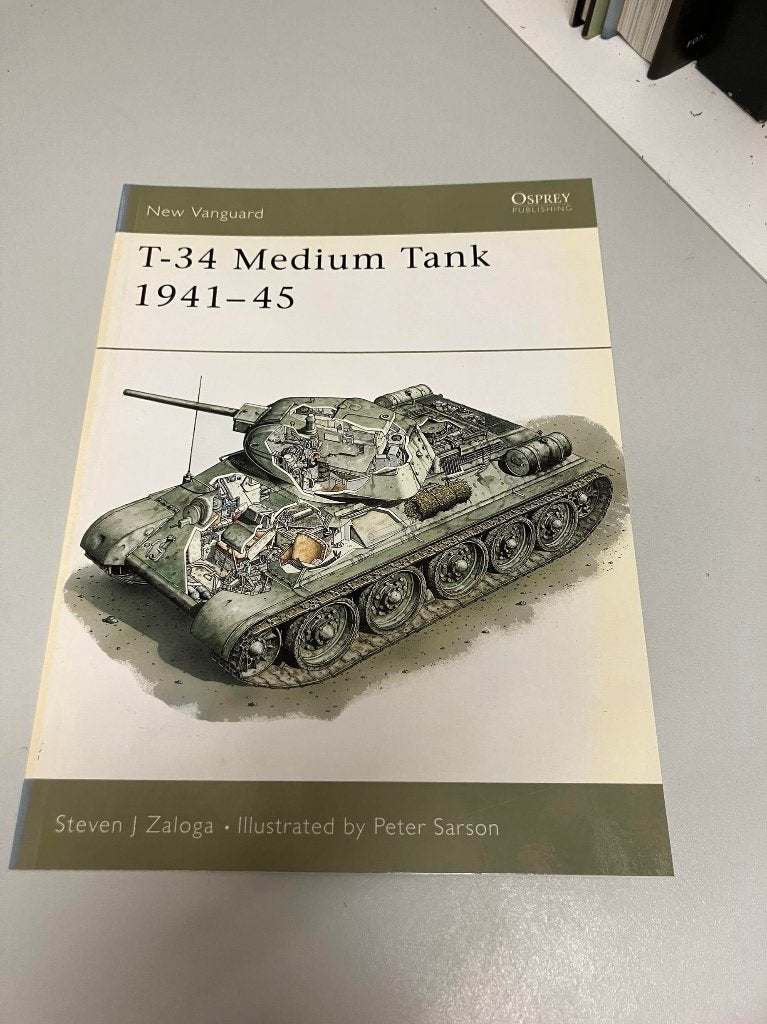 T-34 Medium tank 1941 45 Osprey, Ophalen of Verzenden, Tweede Wereldoorlog, Gelezen, Landmacht