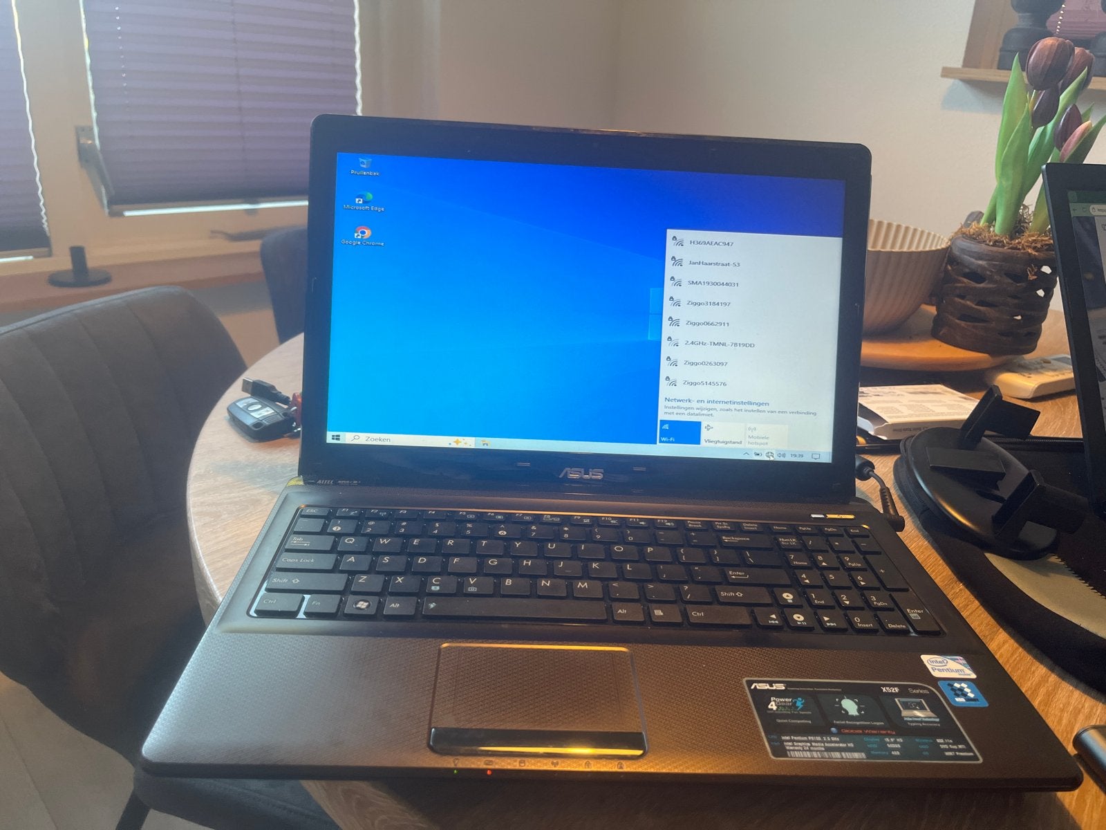 ASUS 15 inch + 250GB SSD + Targus Tas - Snel met Windows 10, Ophalen, Gebruikt, 8 GB, SSD