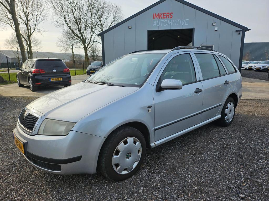 Skoda Fabia Combi 1.4 Comfort Airco, Auto's, Skoda, Voorwielaandrijving, 450 kg, Gebruikt, 4 cilinders