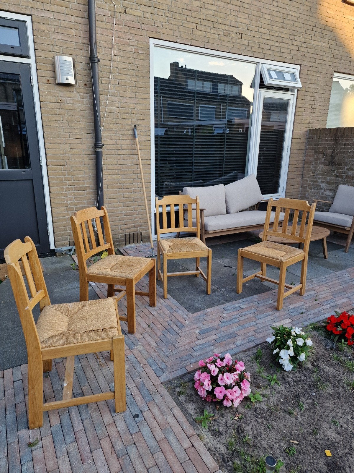 4 hout/rieten stoelen! Gratis op te halen, Tuin en Terras, Ophalen, Gebruikt