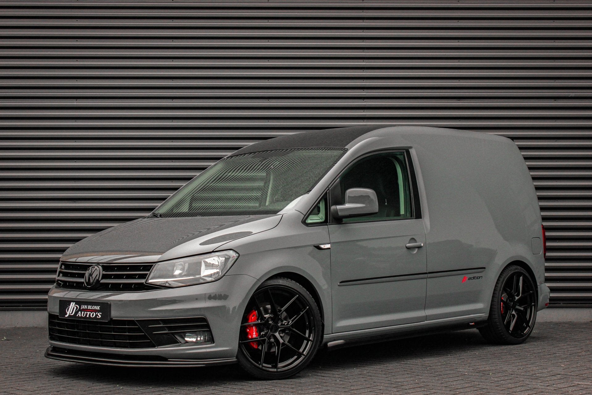 Volkswagen Caddy 2.0 TDI L1H1 185PK NARDO GREY LOOK / 72DKM, Voorwielaandrijving, Gebruikt, 4 cilinders, Volkswagen