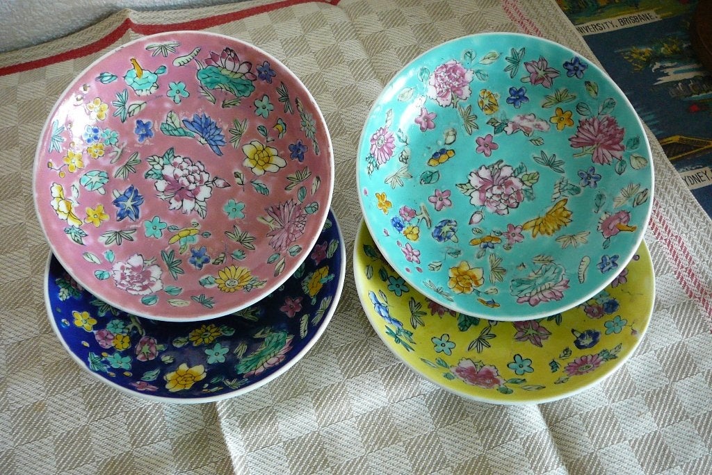 set 6 chineese soepkommen/rijstlepels en 4 schalen 20 euro, Aziatisch, Overige merken, Ophalen of Verzenden, Zo goed als nieuw