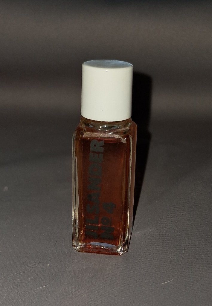 Volle parfum mini - Jil sander no 4, Ophalen of Verzenden, Zo goed als nieuw, Miniatuur, Gevuld
