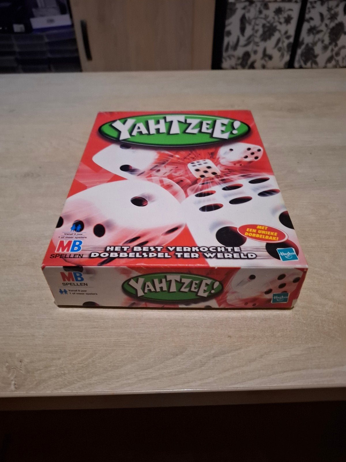 Yahtzee dobbelspel van MB Spellen, compleet, Hobby en Vrije tijd, Consumentenservice@hasbro.nl, Postbus 300, 3700 AH Zeist, Nederland