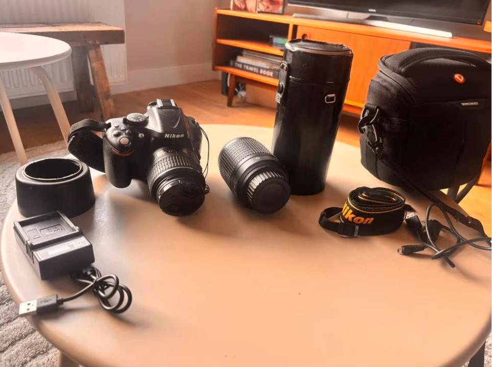 nikon D5200 + 2 lenzen: 18-55 mm en 55-200mm, Spiegelreflex, Ophalen of Verzenden, Zo goed als nieuw, Nikon