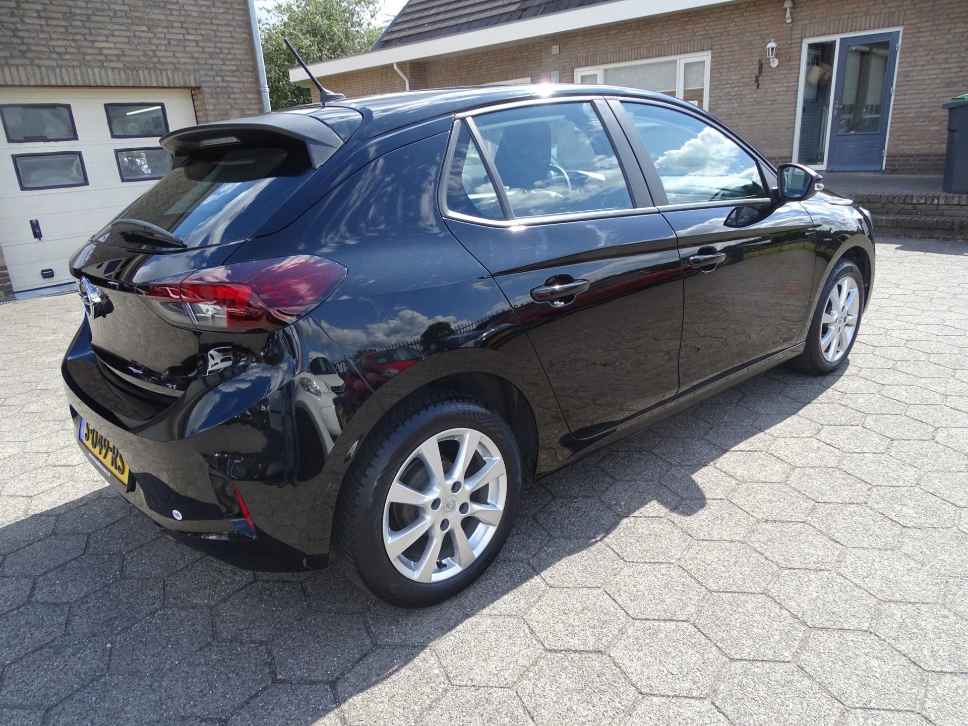 Opel Corsa 1.2 Level 2 AIRCO/NAV/LMV/5 DEURS, Auto's, Voorwielaandrijving, Stof, 1199 cc, Zwart