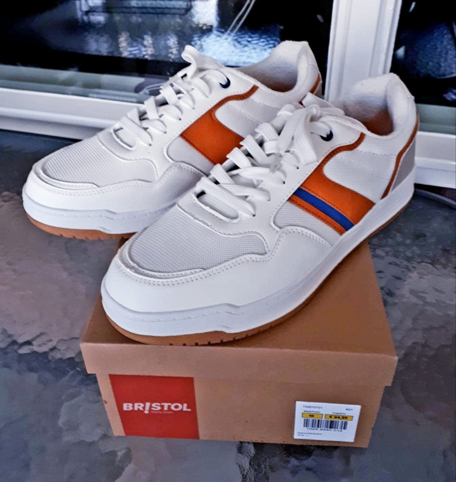 splinternieuwe heren sneakers maat 44, Kleding | Heren, Ophalen, Nieuw