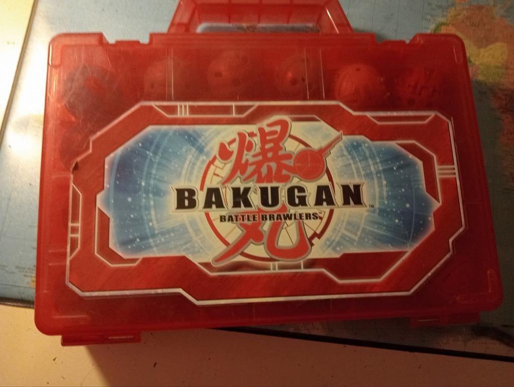 Bakugan speelgoed, Ophalen, Tussenstuk of Tussenkraal