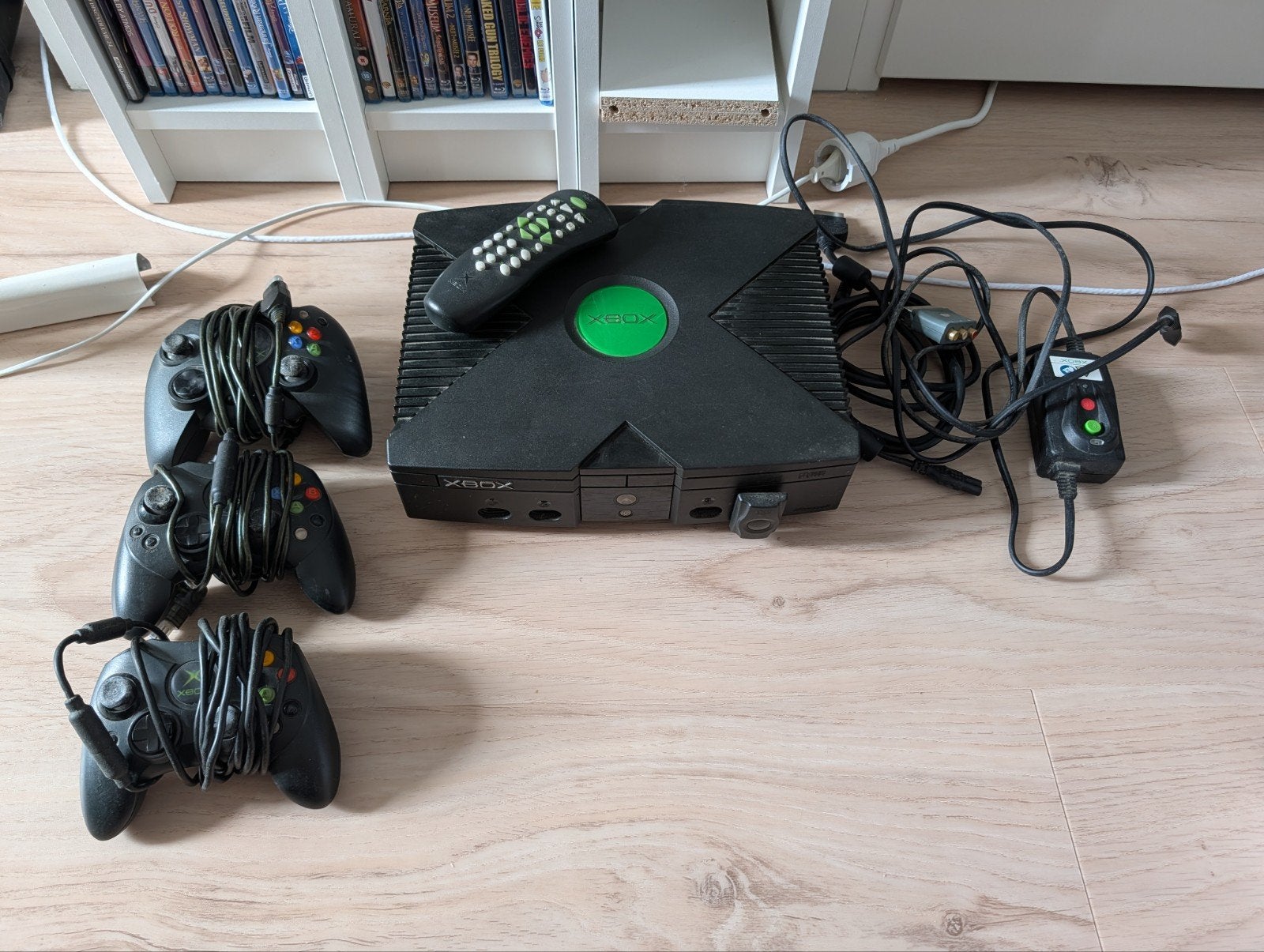 Originele Xbox met 3 controllers, remote en 46 games, Spelcomputers en Games, Spelcomputers | Xbox Original, Ophalen of Verzenden