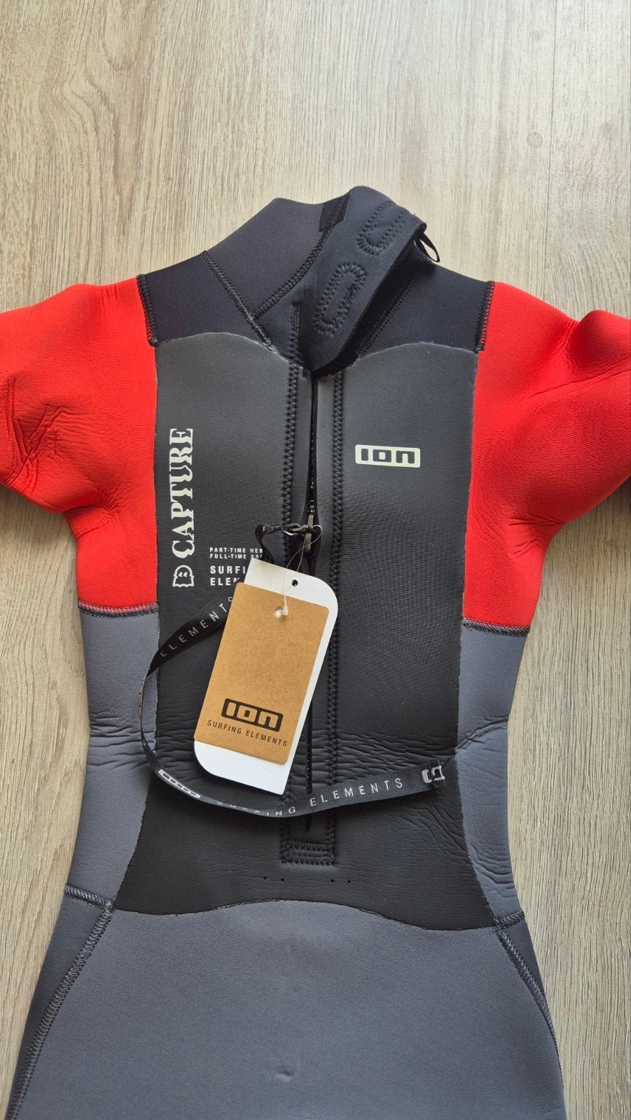 Wetsuit Capture 5/4 black zip junior, Watersport en Boten, Watersportkleding, Capture, Wetsuit, Kind, Nieuw