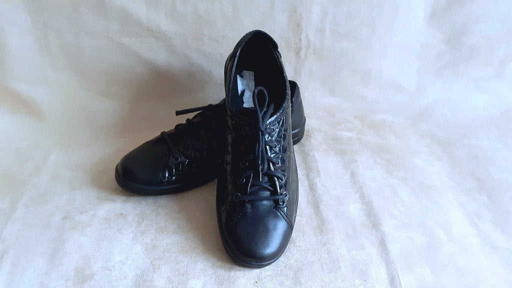 Ecco soft. Leer. Zwart. Mt. 40, Zwart, Ophalen of Verzenden, Sneakers of Gympen, Ecco soft