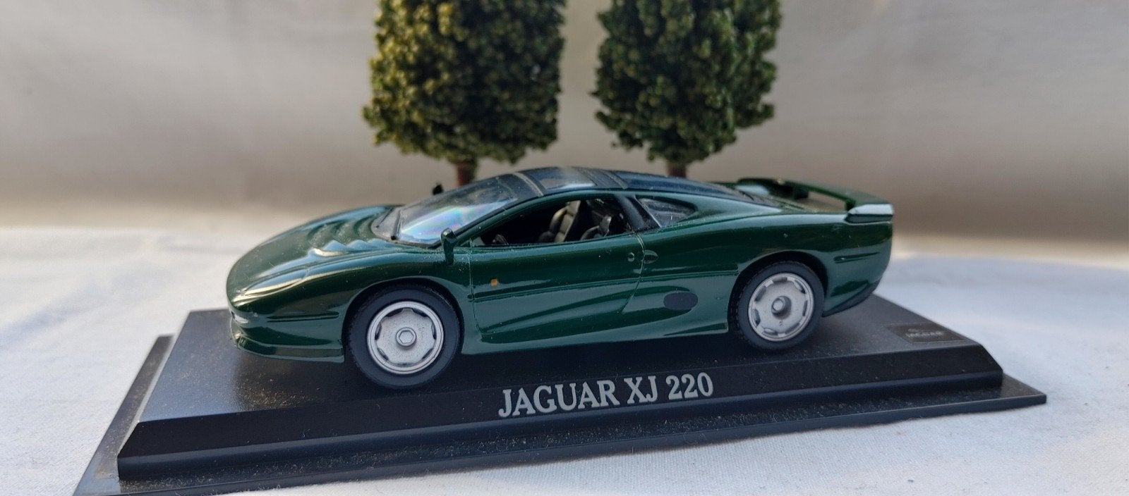 Jaguar xj220 1:43, Verzenden, Zo goed als nieuw, Auto, Overige merken