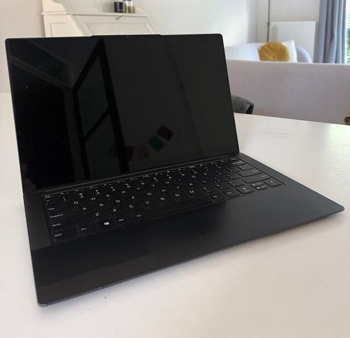 Lenovo Yoga Slim 9 - intel i7 - 8GB RAM - 1TB SSD, Computers en Software, Ophalen, Gebruikt, 2 tot 3 Ghz, Qwerty