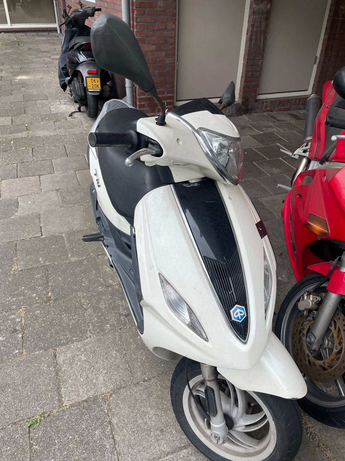 Piaggio Fly Scooter - Wit - 2017, Ophalen, Gebruikt, Maximaal 45 km/u, Fly
