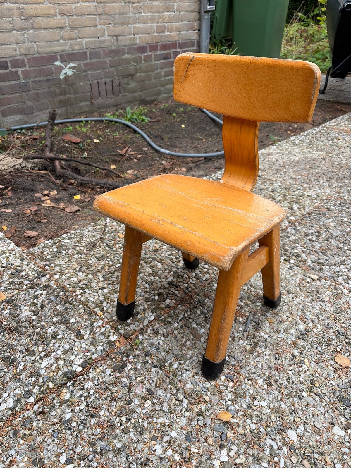 Vintage houten schoolstoeltje voor kinderen, Ophalen of Verzenden