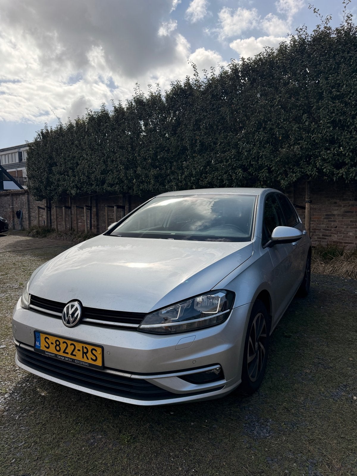 Volkswagen Golf 1.0 TSI 115pk 5D 2018 Grijs, Auto's, Voorwielaandrijving, 1145 kg, 620 kg, 49 €/maand