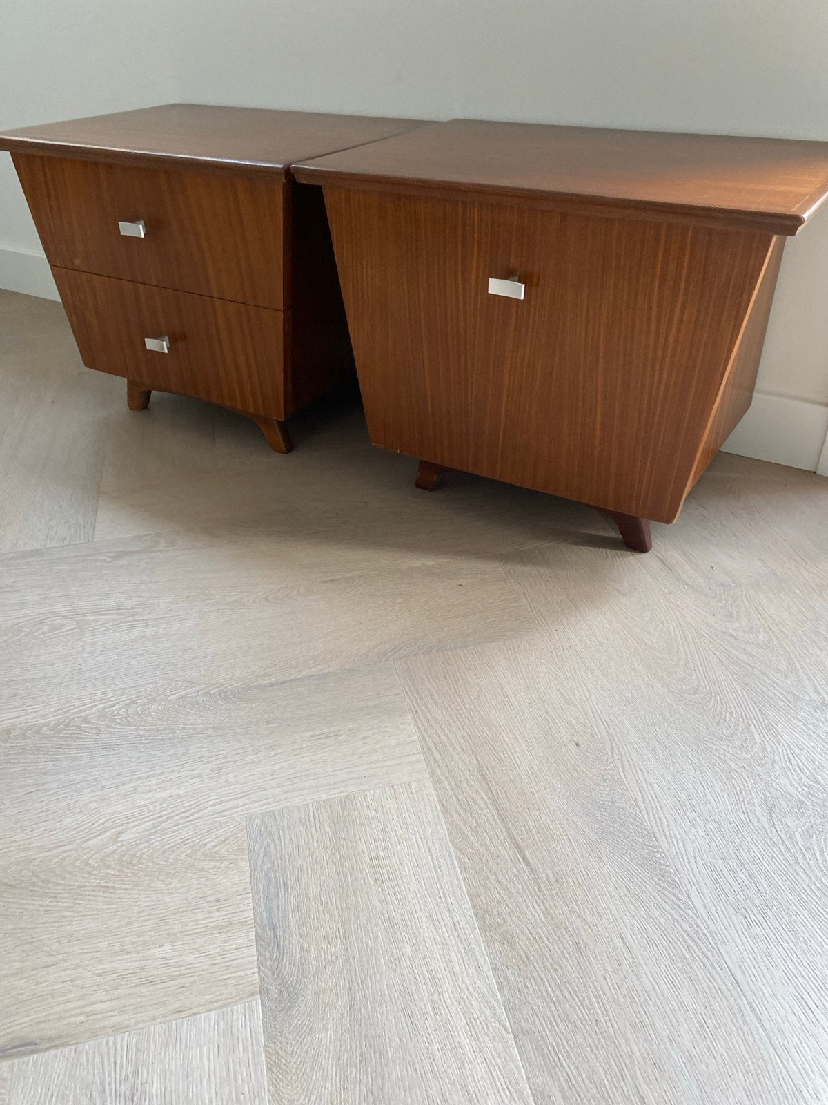 Vintage Teak Nachtkastjes, Ophalen