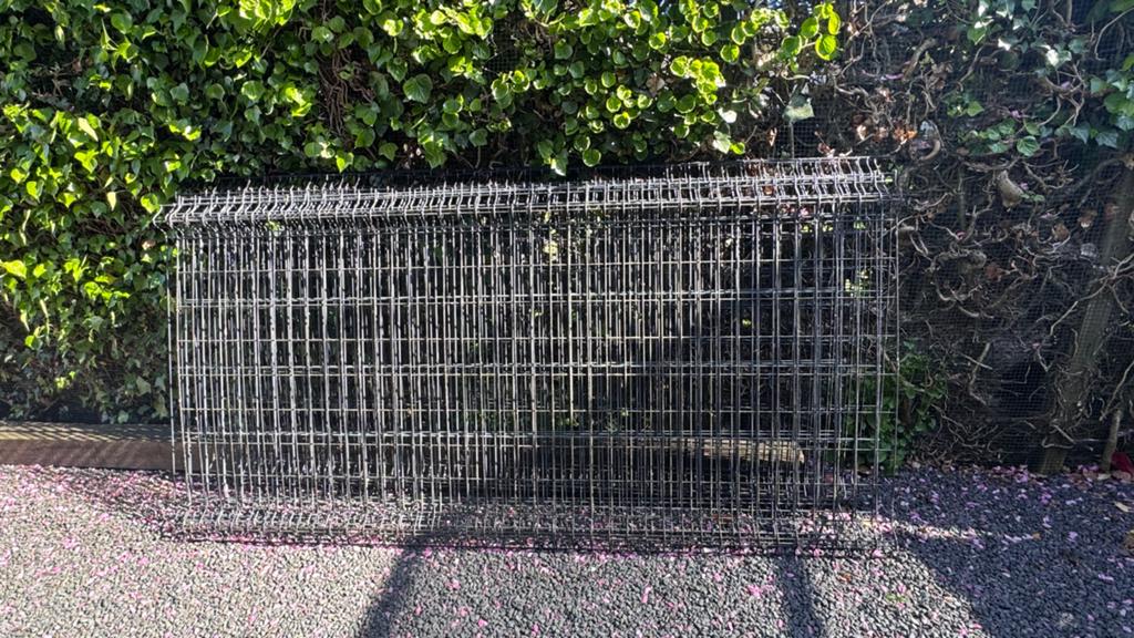 Bekafence Bekafor Hekwerk Panelen en Palen totaal 16 meter, Tuin en Terras, Gaas en Draad, Ophalen, Gebruikt