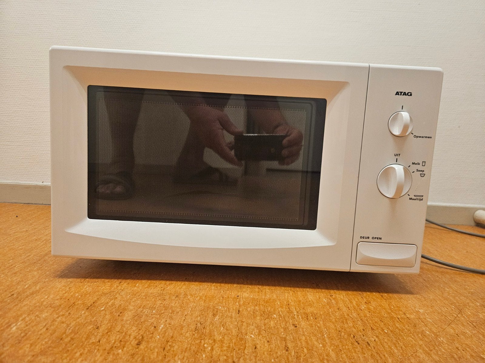 Magnetron Atag, Witgoed en Apparatuur, Magnetrons, Ophalen, Zo goed als nieuw