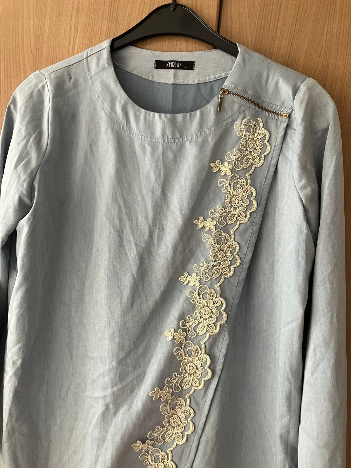 Jurk  mt. L.      Apart!    merk. :    Shrup., Kleding | Dames, Verzenden, Nieuw, Maat 42/44 (L), Blauw