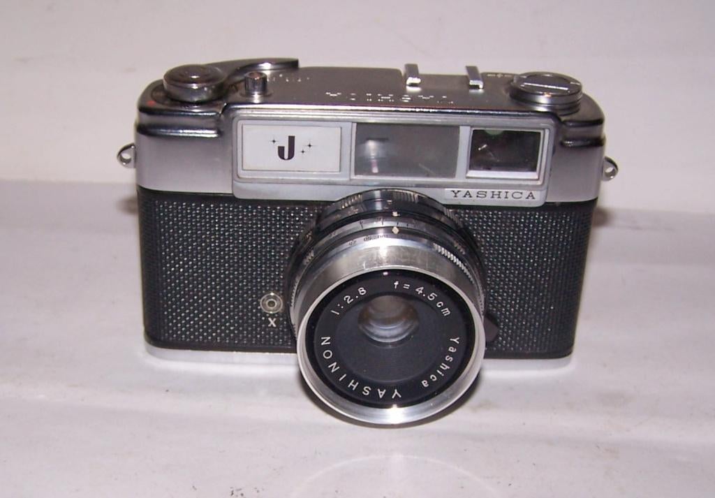 Prachtige vintage (1961) Yashica J. Izgs., Audio, Tv en Foto, Fotocamera's Analoog, Ophalen of Verzenden, Zo goed als nieuw, Compact
