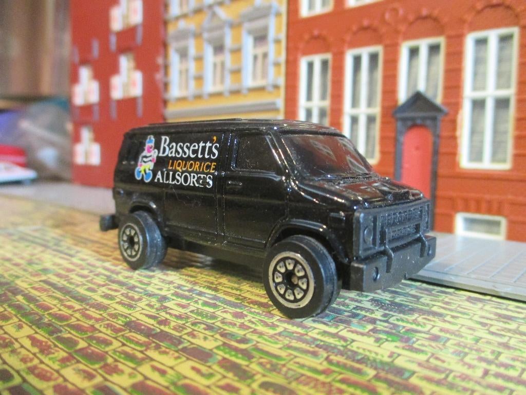 Chevrolet Chevy Van / GMC Vandura Welly Bassett's Promo #1, Ophalen of Verzenden, Zo goed als nieuw, Auto