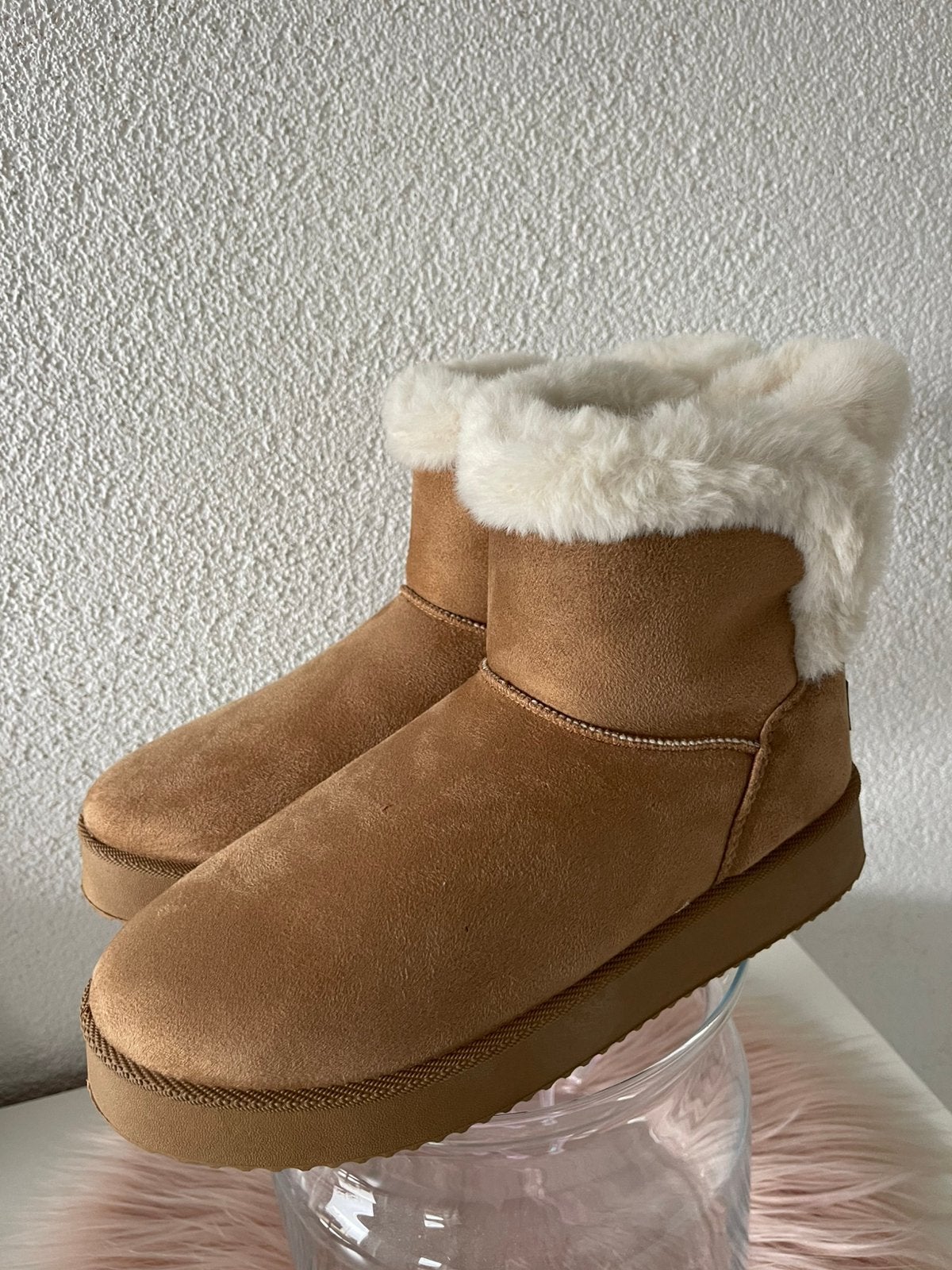 Nieuwe boots, Kleding | Dames, Schoenen, Nieuw, Lage of Enkellaarzen, Beige, Ophalen of Verzenden