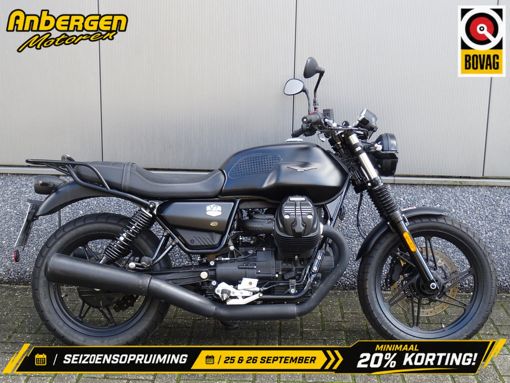 Moto Guzzi V 7 STONE (bj 2021), 744 cc, Naked bike, Gebruikt, Bedrijf