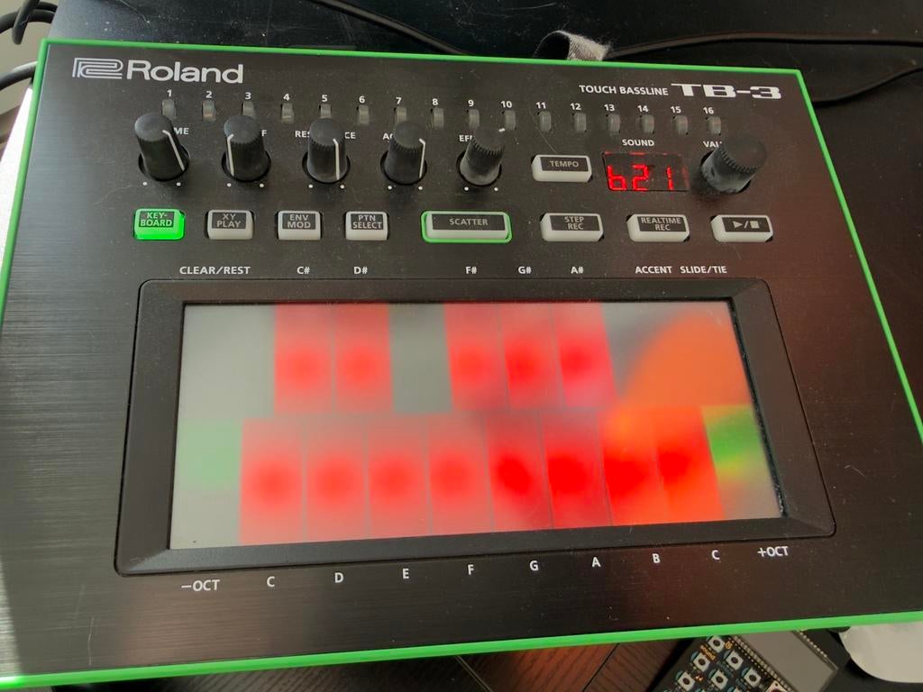 Roland TB-3, Muziek en Instrumenten, Ophalen of Verzenden, Zo goed als nieuw, Overige aantallen, Roland