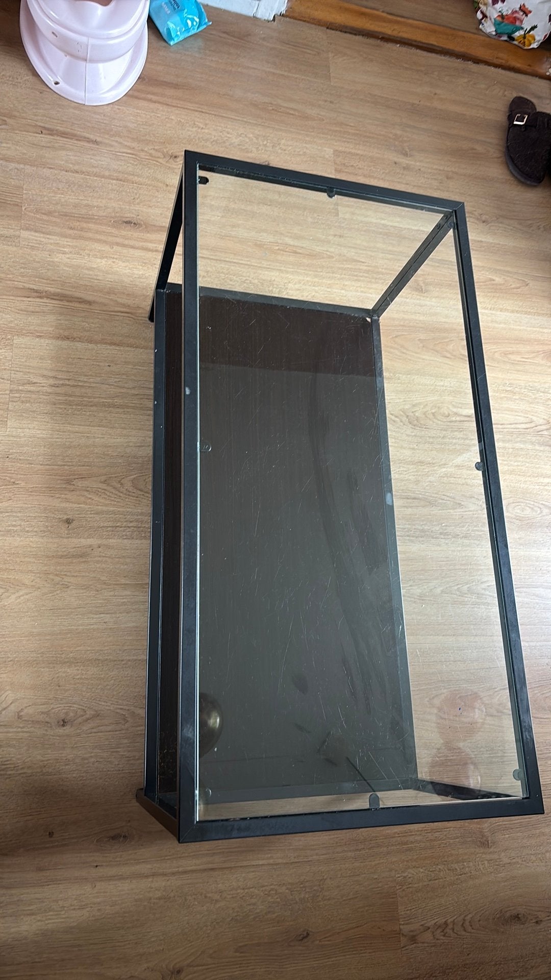 Zwarte salon tafel met glas van de ikea, Ophalen, Gebruikt, 50 tot 100 cm, Glas