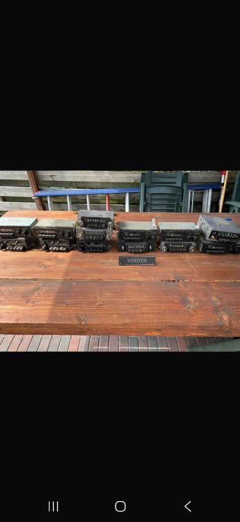 Toyota oldtimer radio/vintage, Auto diversen, Ophalen of Verzenden, Gebruikt